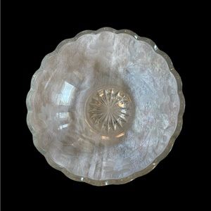 Small Vintage Frosted Glass Bowl. GVC